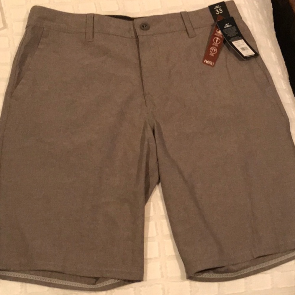 NWT O'Neill Hybrid shorts - Size 33